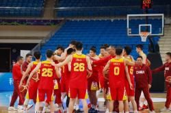 开云体育app-东京奥运会篮球资格赛开幕，各国队伍争相出战