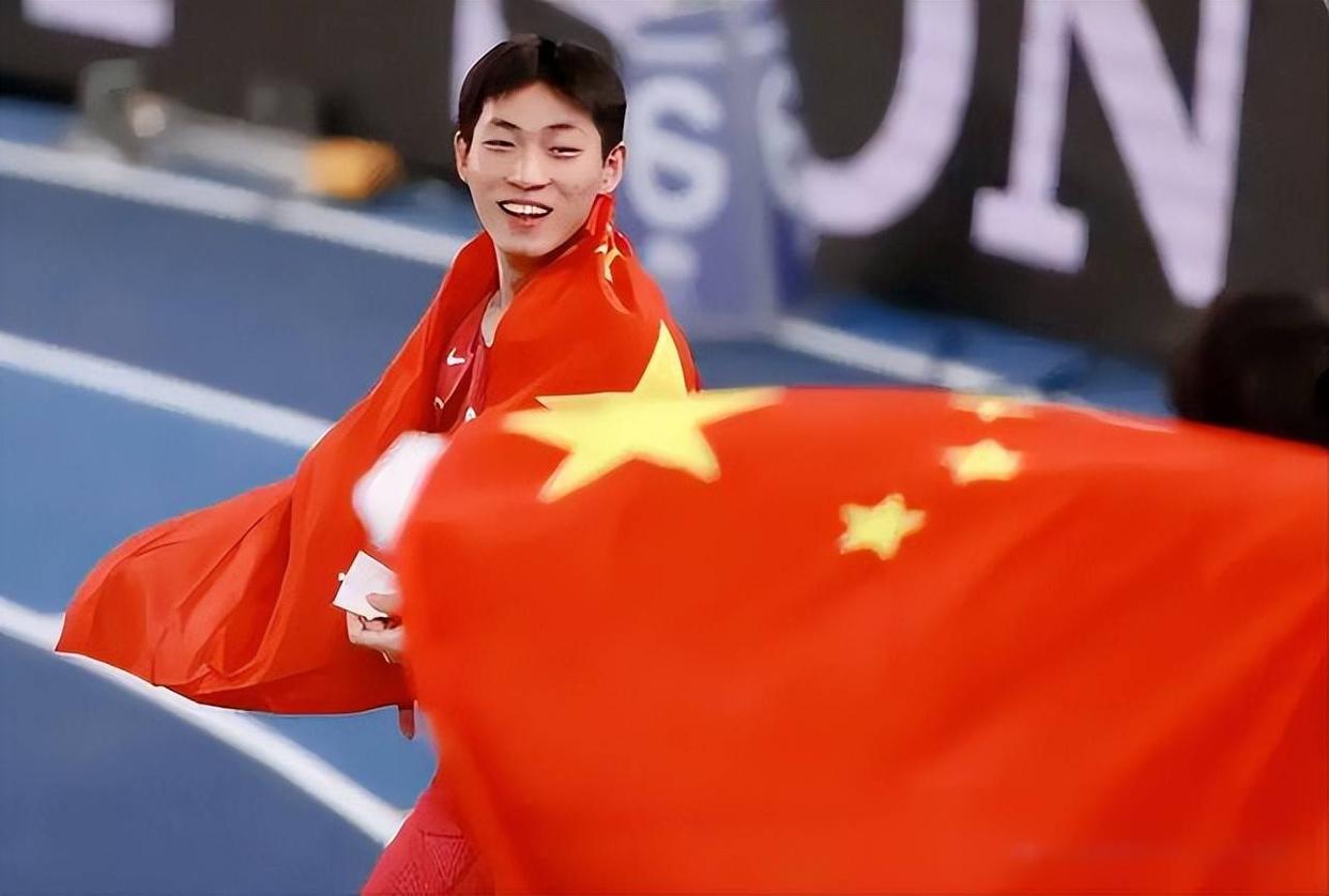 超越极限！一位球员破纪录表现令人惊叹的简单介绍