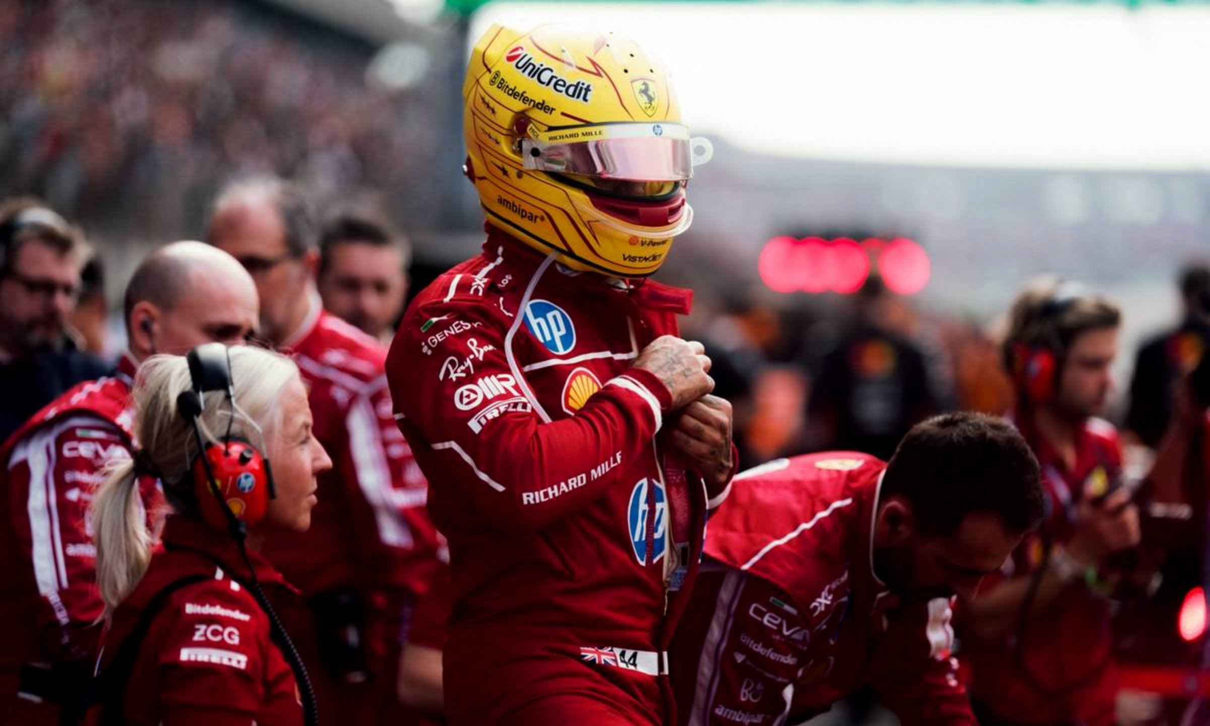 关于法拉利绝杀索伯车队,拉塞尔关键制胜的信息 关于法拉利绝杀索伯车队,拉塞尔关键制胜的信息