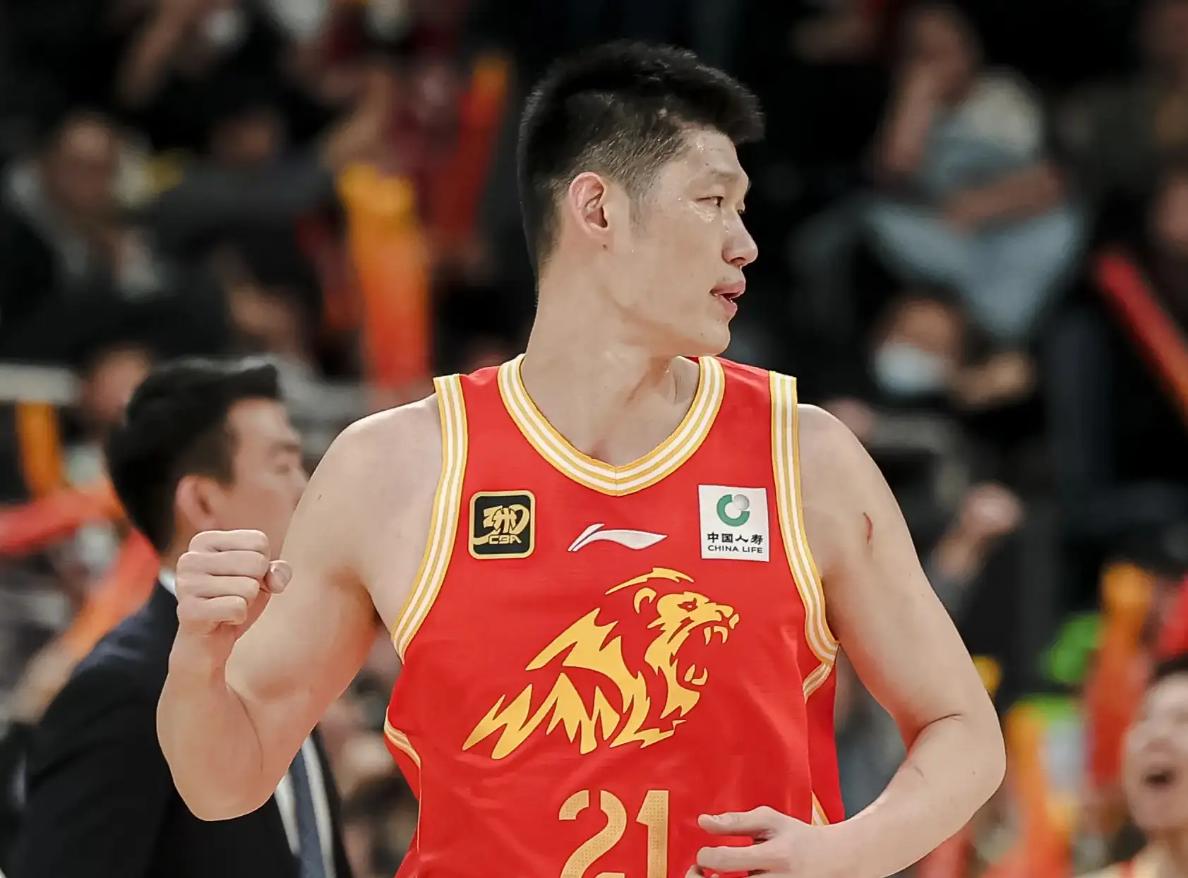 包含天津队横扫独行侠，赵继伟高光表现的词条