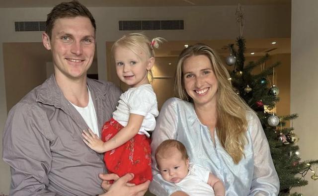 丹麦队险胜马来西亚队，安赛龙惊艳四座